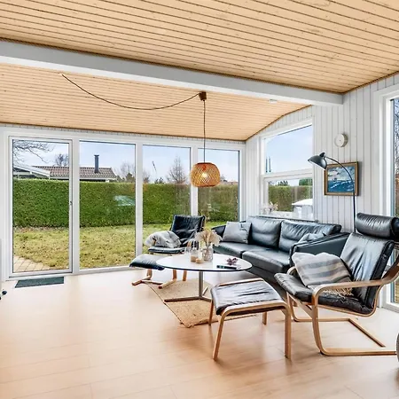 Prázdninový dům Sampsa - 350m From The Sea By Interhome *