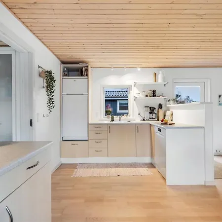 Sampsa - 350m From The Sea By Interhome